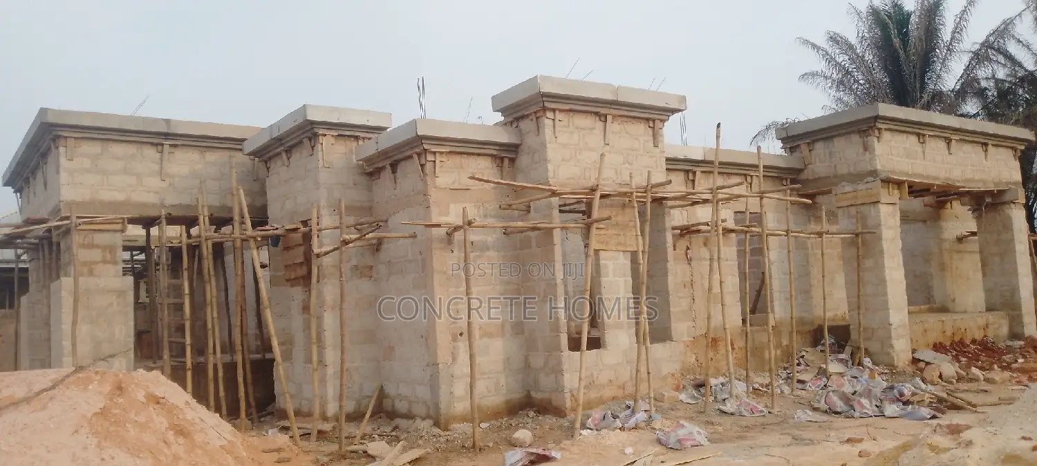 Parapet in Benin