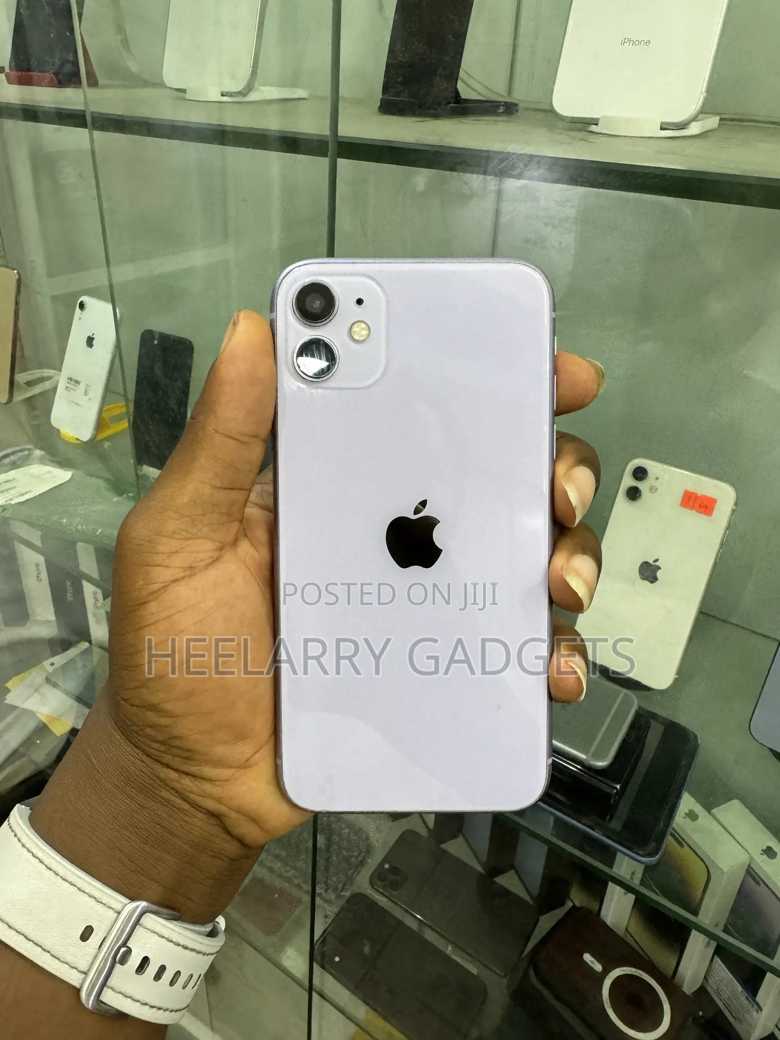 Apple iPhone 11 64 GB Purple