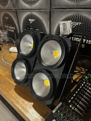 4x100w COB LED Audience Blinder