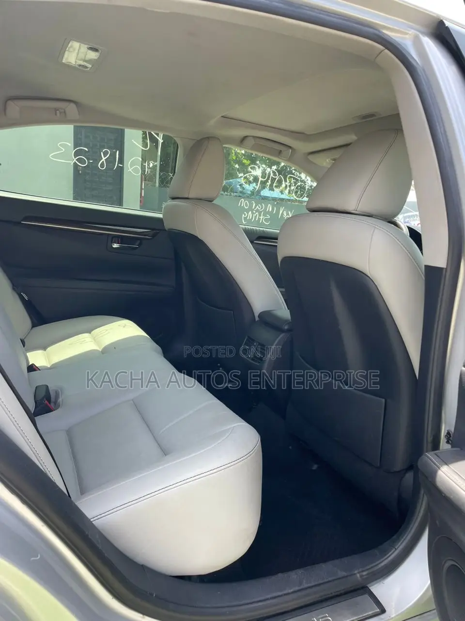 Lexus ES 2015 Silver