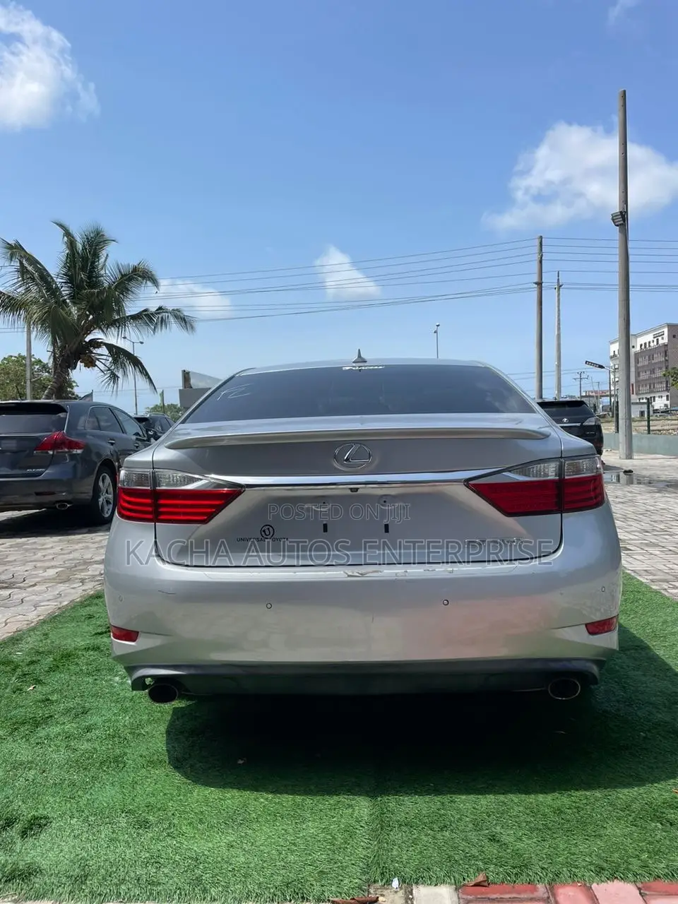 Lexus ES 2015 Silver