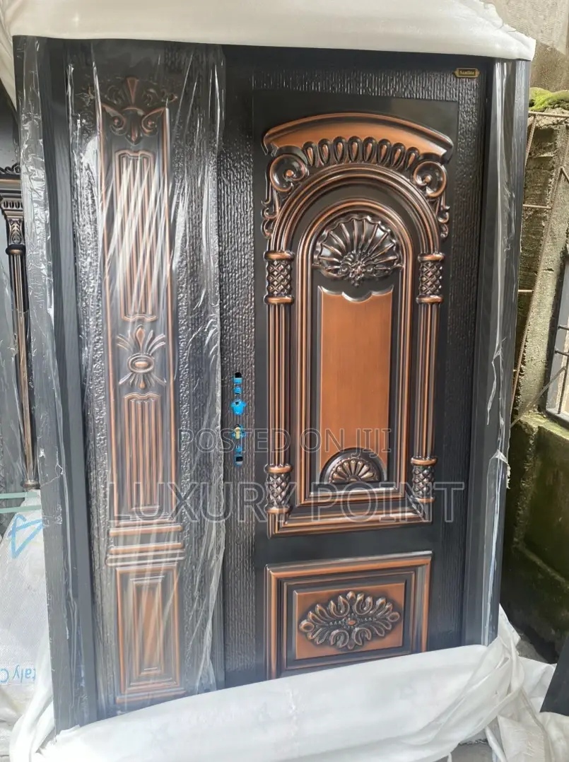 Cast Door 01 Edition