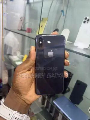 Apple iPhone X 64 GB Black