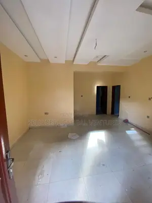 2bdrm Apartment in Greenfield Estate, Ago Palace for rent