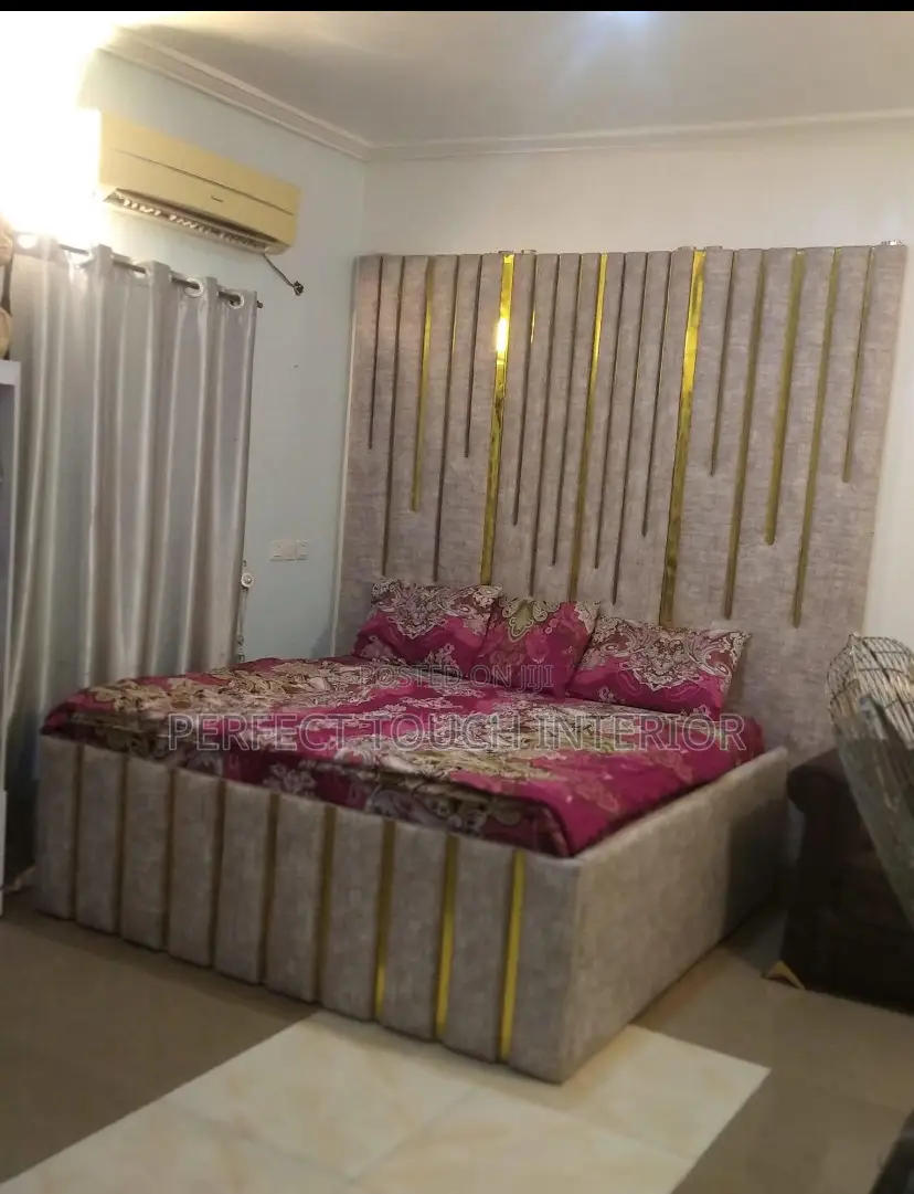 King Size Padded Bed