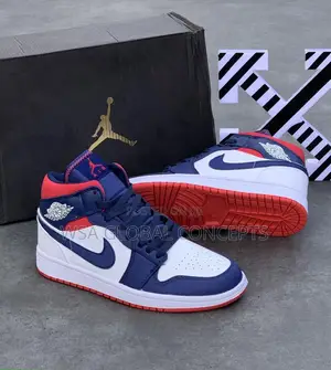 Jordan 1 Mid USA Sneakers