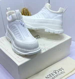 Pure Quality Boot