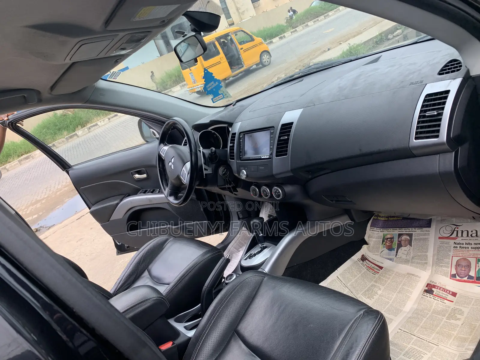 Mitsubishi Outlander 2012 Matt Black