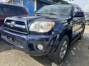 Toyota 4-Runner Limited 2008 Blue