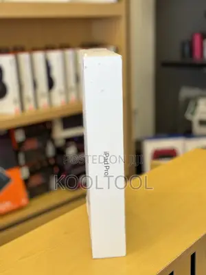 New Apple iPad Pro 13 (2024) 256 GB Black