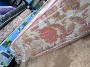 41⁄2 By 6 By 14 Inches Semi Orthopaedic Mattress