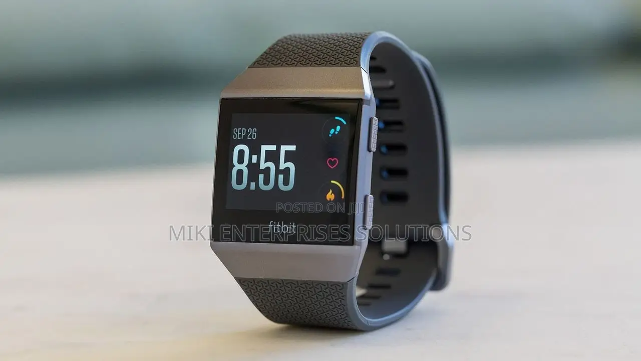 Fitbit Ionic Smartwatch in Charcoal