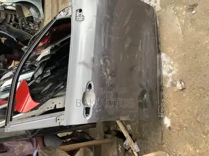 Front Right Door for Highlander 2020 Available as Seen