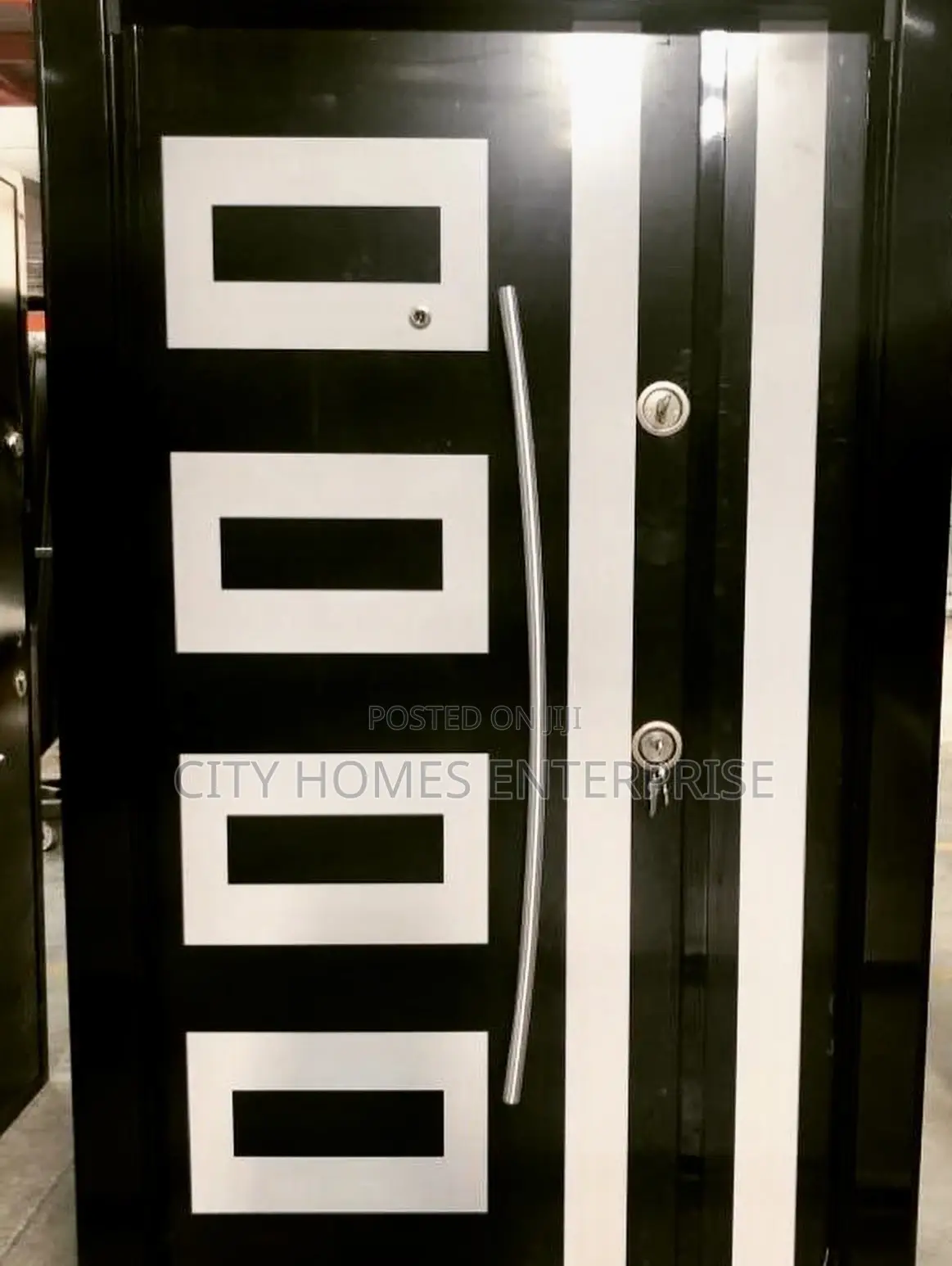 Black and White Turkish 4ft Door