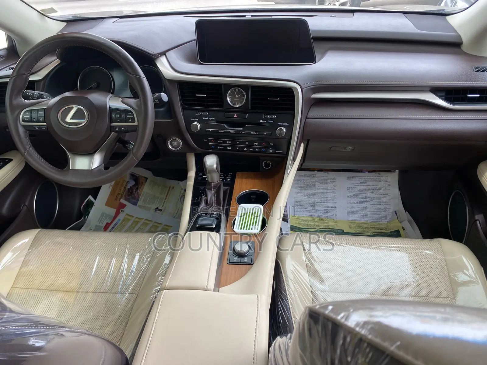 Lexus RX 350 AWD 2017 Gold