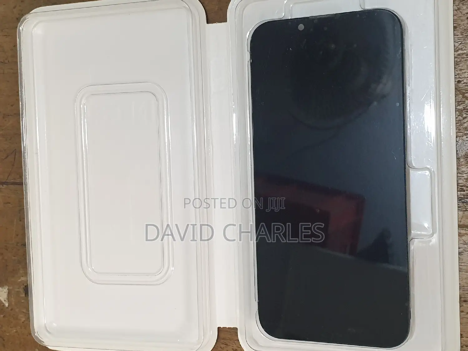 iPhone 13 Screen