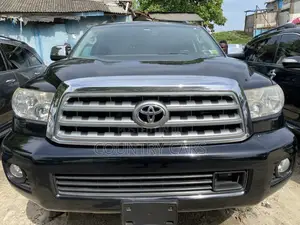 Toyota Sequoia 2013 Black