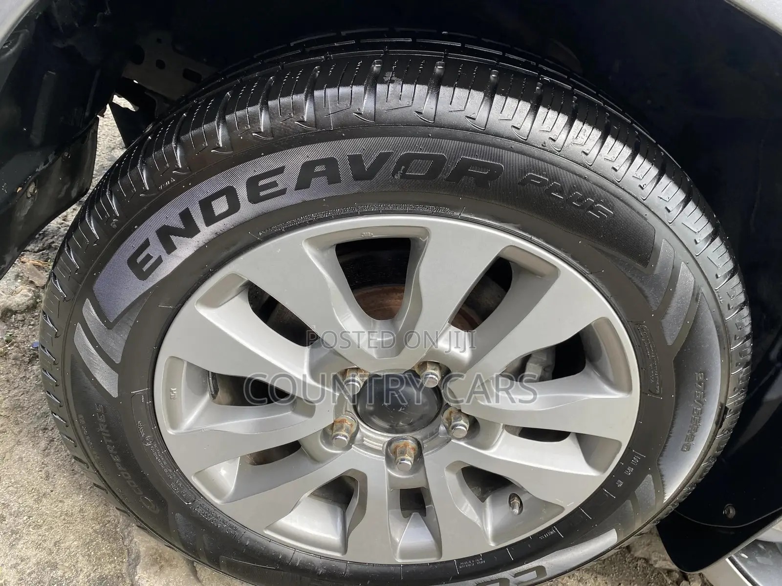 Toyota Sequoia 2013 Silver