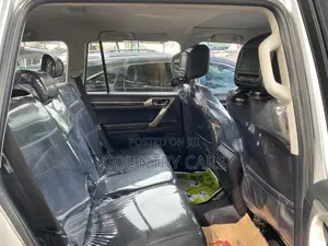 Lexus GX 460 Base 2015 Silver