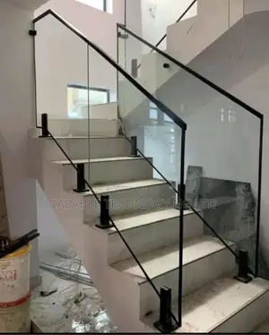 Standard Glass Staircase Handrails