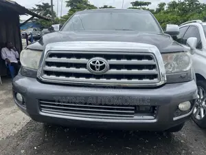 Toyota Sequoia 2014 Gray