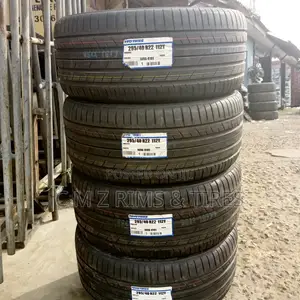 295/40r22 Toyo Tires