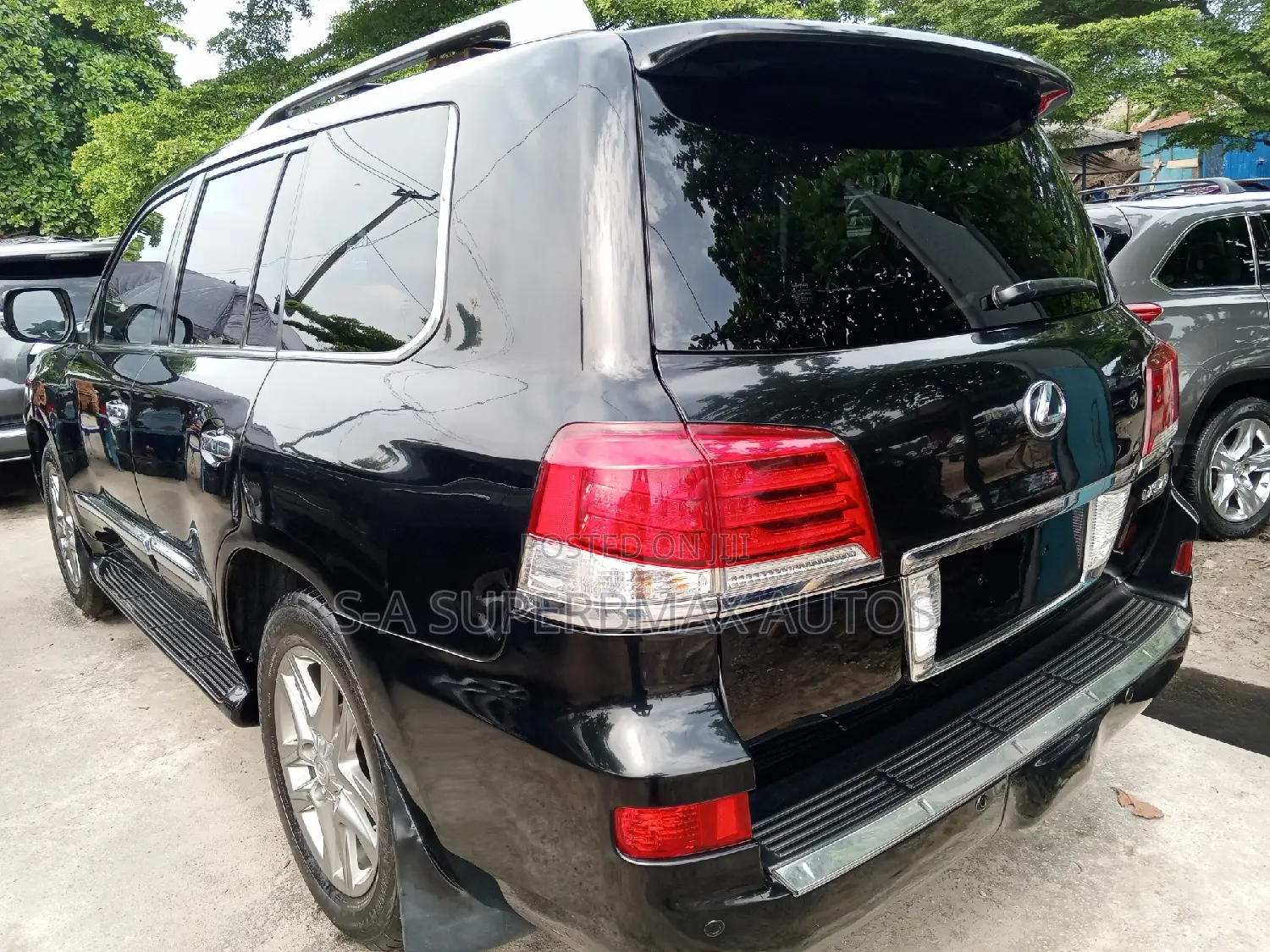 Lexus LX 570 AWD 2014 Black