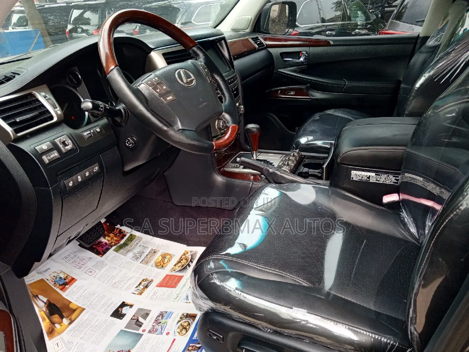 Lexus LX 570 AWD 2014 Black