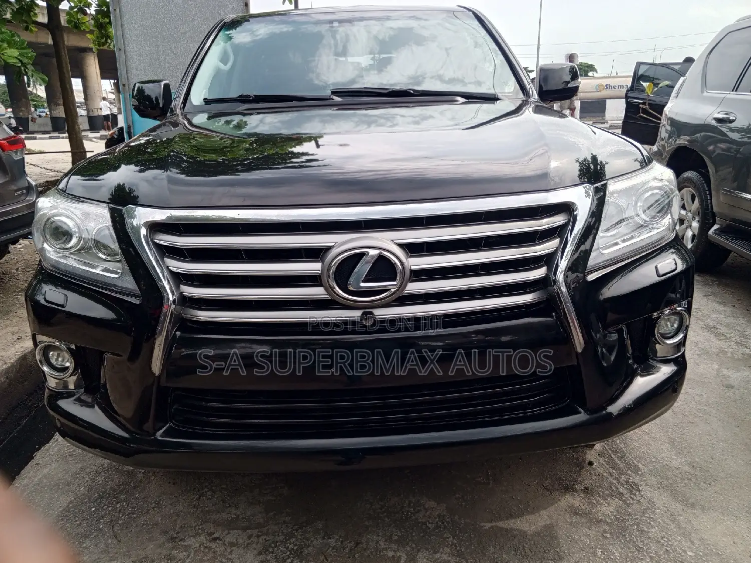 Lexus LX 570 AWD 2014 Black