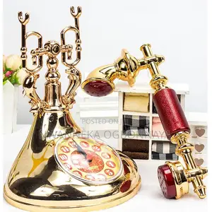 Retro Telephone Model Alarm Clock