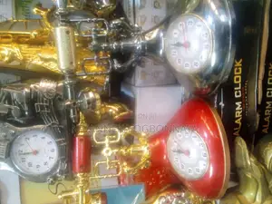 Retro Telephone Model Alarm Clock