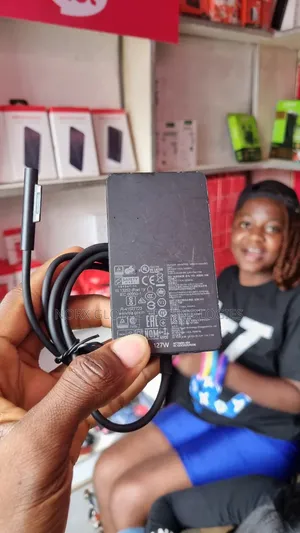 127w Microsoft Surface Charger