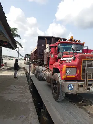 Chippings and Granite for International Delivery