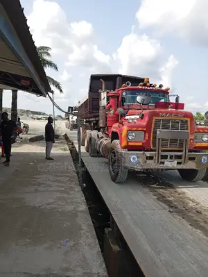 Chippings and Granite for International Delivery