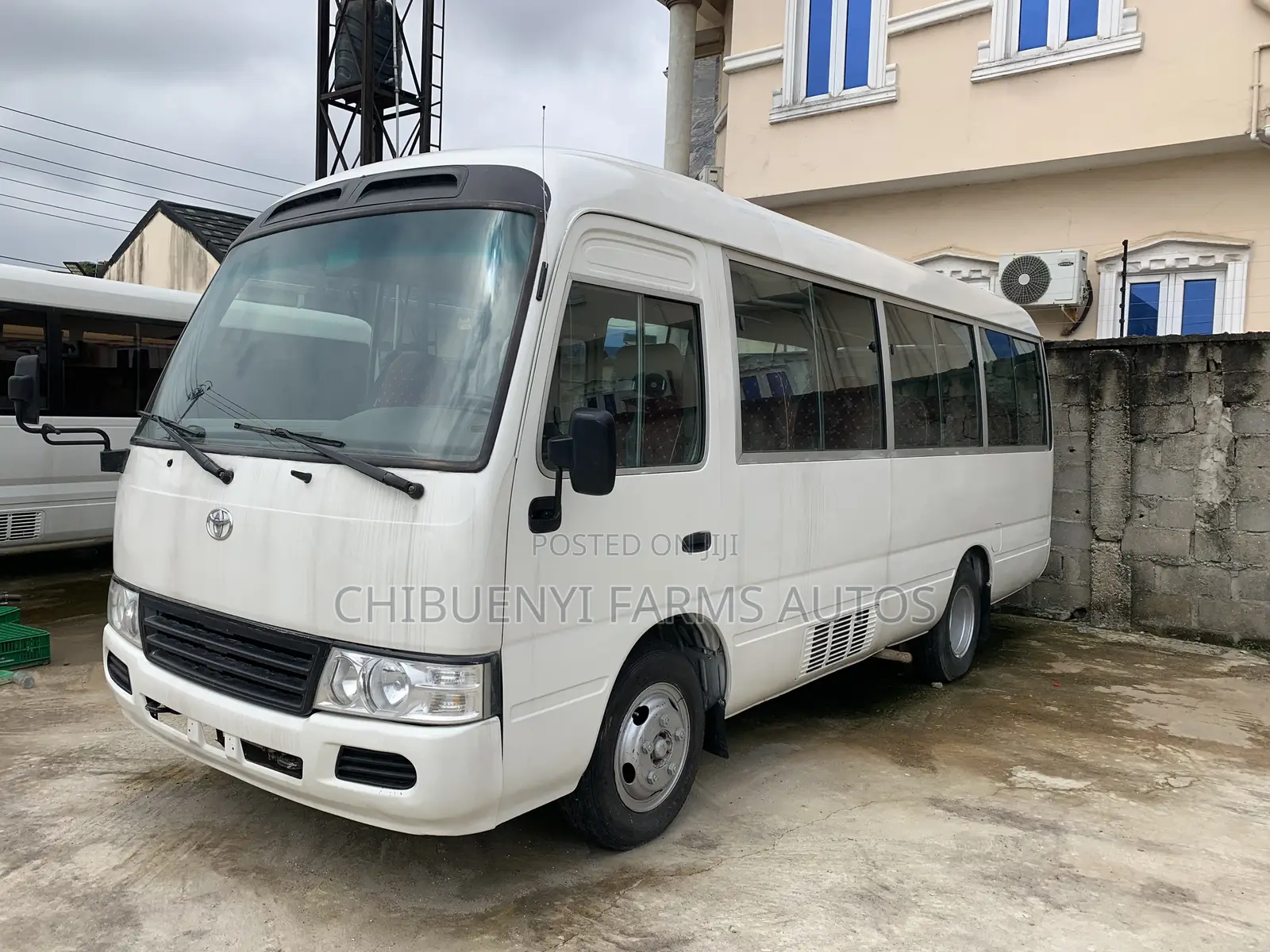 Toyota Coaster 2016