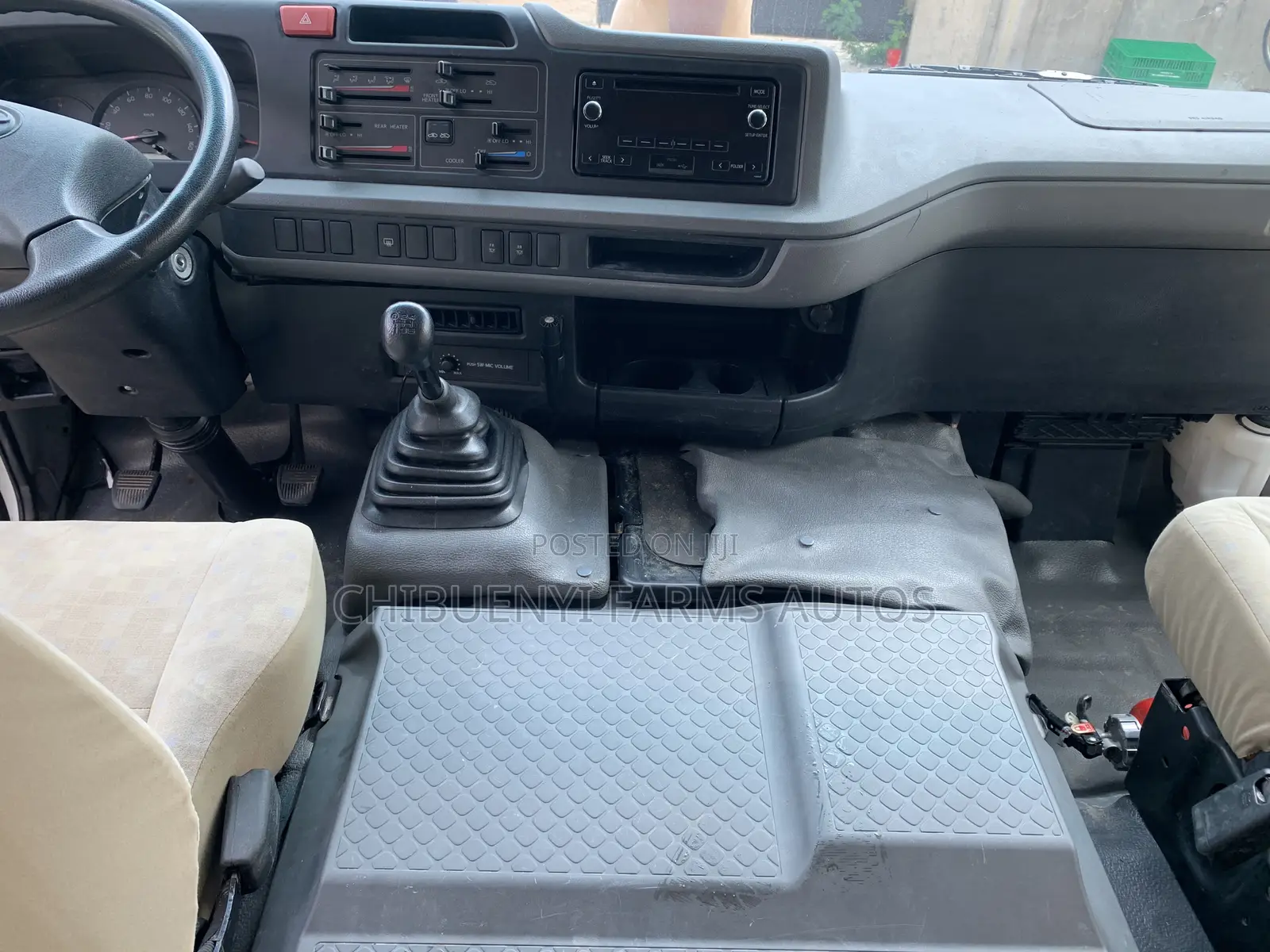 Toyota Coaster 2019 White