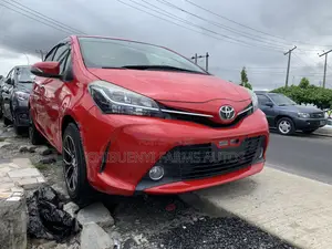 Toyota Yaris LE Hatchback 5dr 2018 Red