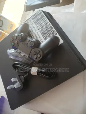 Playstation 4(Ps4) With Accessories