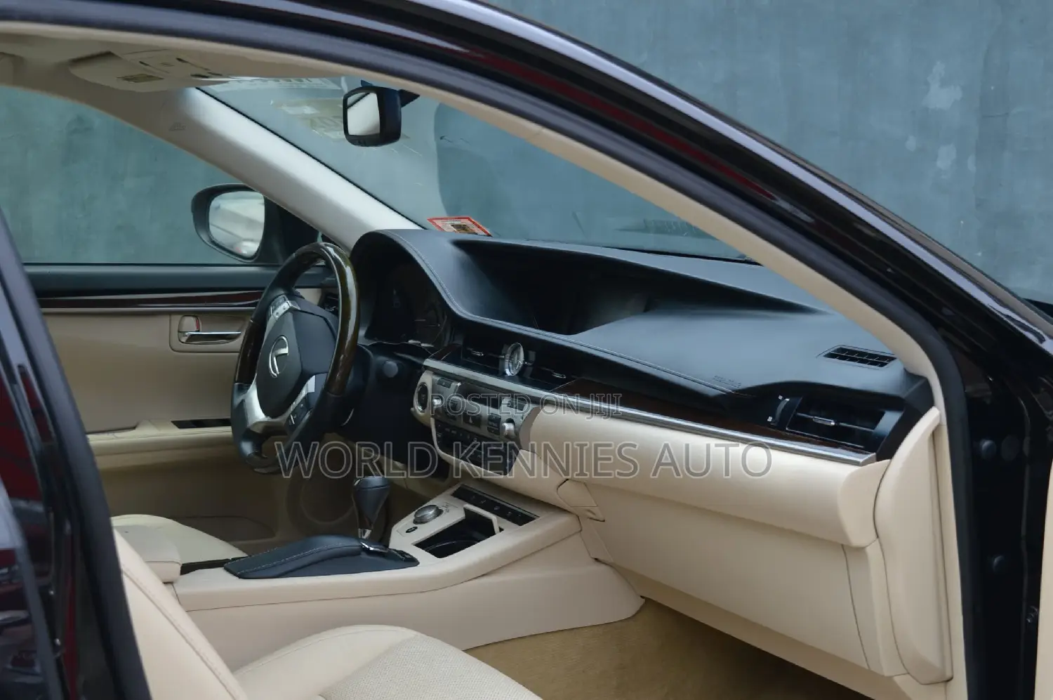 Lexus ES 2014 Black