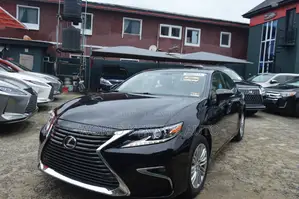 Lexus ES 2014 Black