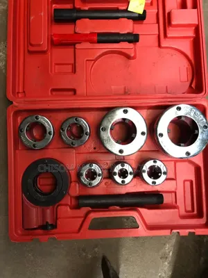 Auto Pipe Thread Die Set 3/8 - 2" Plastic Box