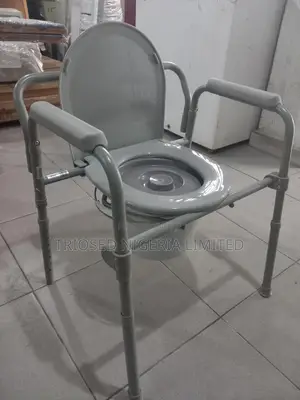 Commode Chair