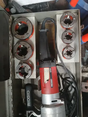 Ridgid 690 Threading Machine