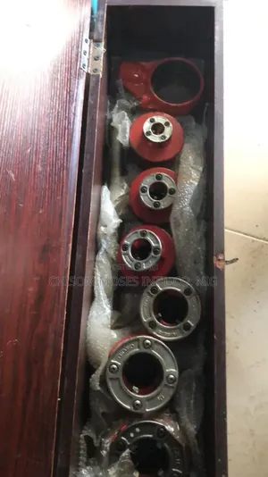 Ridgid Pipe Threading Machine