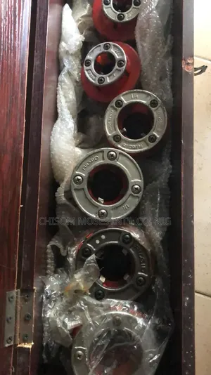 Ridgid Pipe Threading Machine