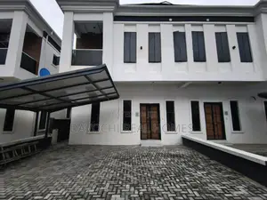 4bdrm Duplex in By Chevron Second, Lekki for rent