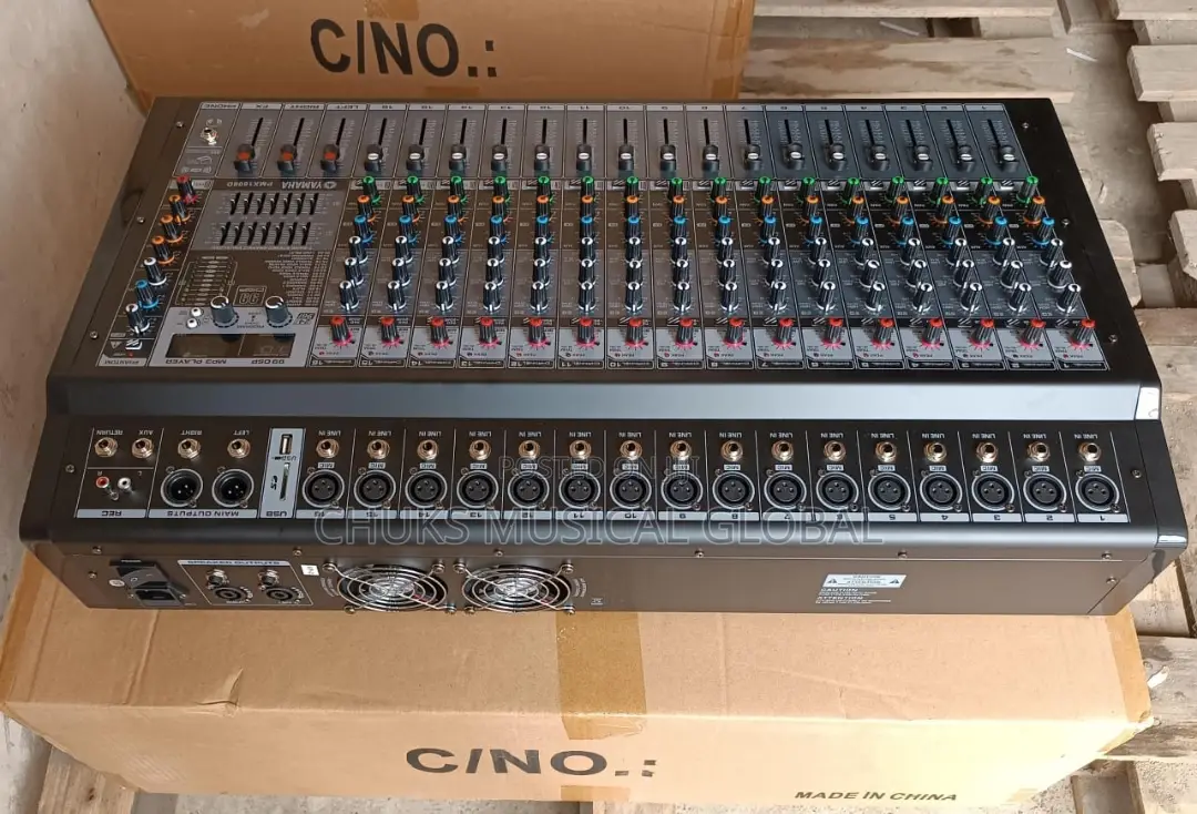 12 Channels Powered Mixer