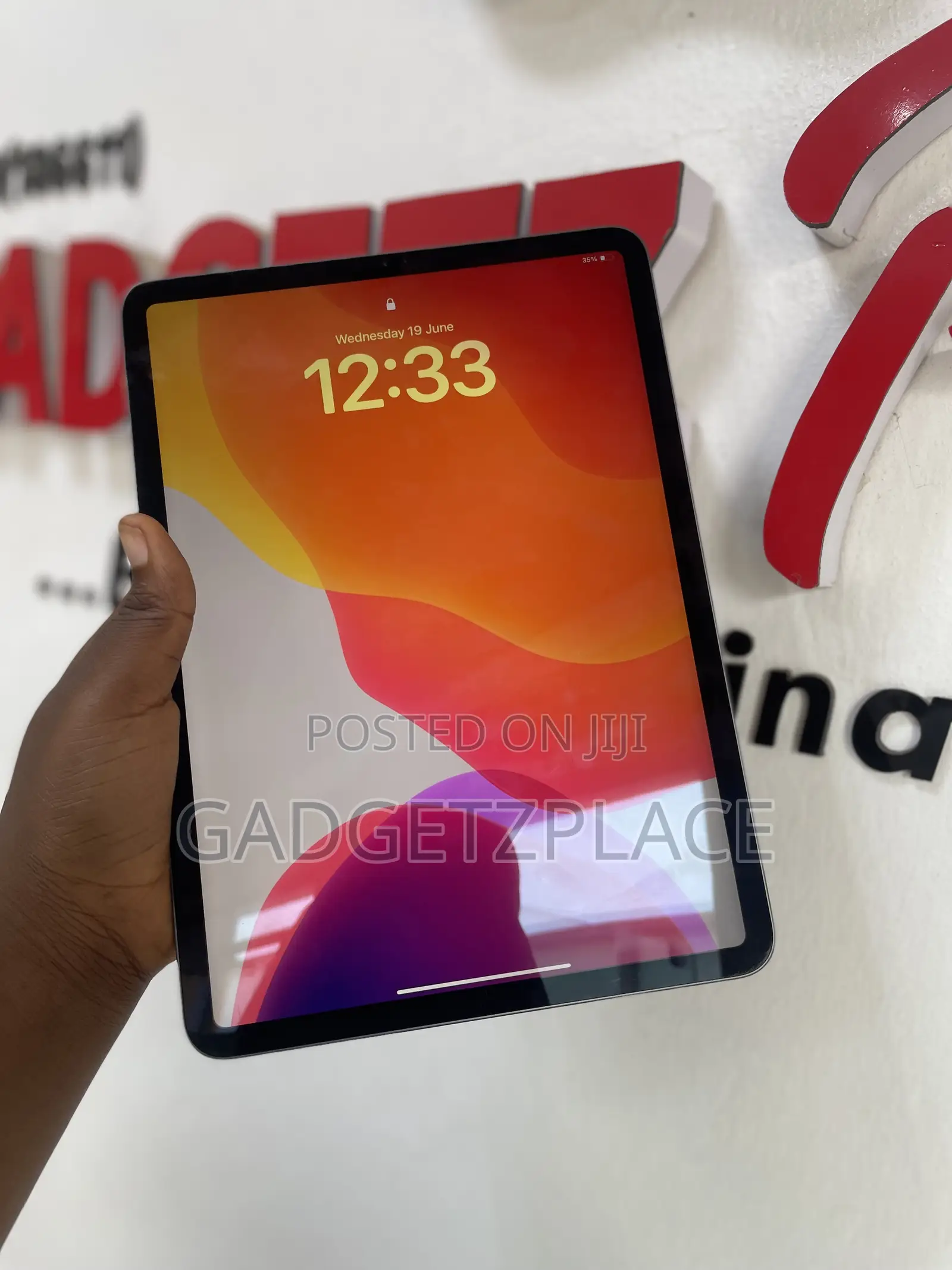 Apple iPad Pro 11 (2018) 64 GB Gray
