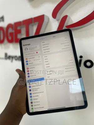 Apple iPad Pro 11 (2018) 64 GB Gray