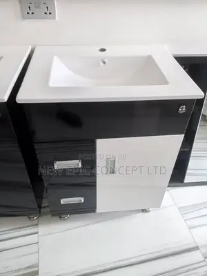 Single Cabinet With Mirror